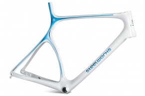 bicicleta-acero-thyssenkrupp-steelworks