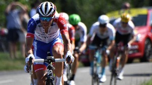 ciclistas-tour-francia-strava