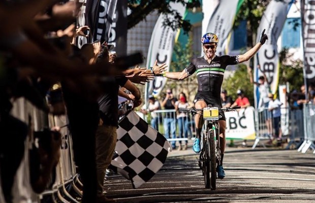 Resumen con algunos del campeones nacionales XCO alrededor del mundo