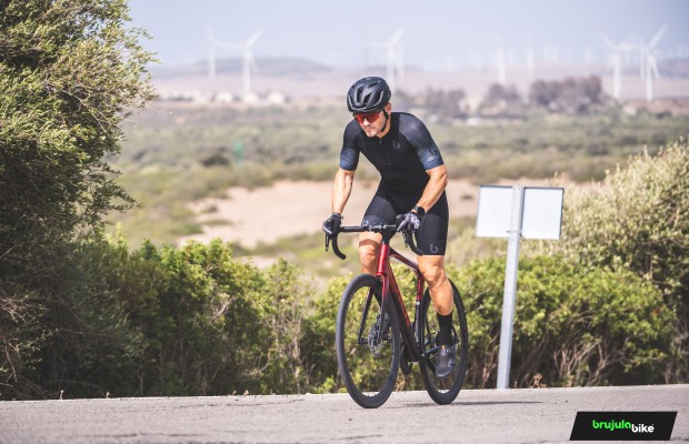 We test the Trek Domane 2023 SLR 6, the perfect type of bike for a large majority of riders