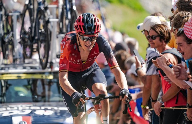 Carlos Rodríguez seguirá con INEOS y no dará el salto al Movistar