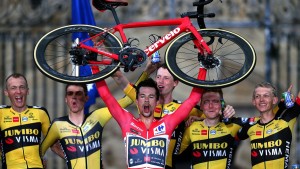 El Jumbo-Visma podría ser el primer equipo en llevarse las 3 Grandes el mismo año