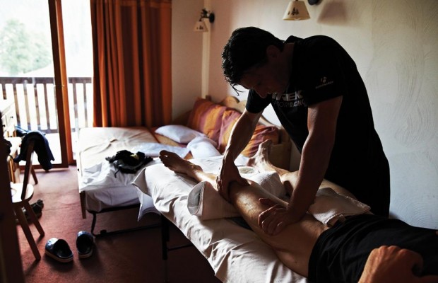 La importancia del masaje de descarga para prevenir lesiones