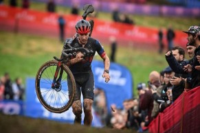 Recado de Toon Aerts a la UCI: "Aquí tienes un gran y sincero dedo corazón"