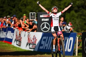 Vlad Dascalu gana la Copa del Mundo de Val di Sole