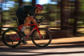 Specialized Tarmac SL8 vs SL7: razones para actualizarse o para quedarse con la versión anterior