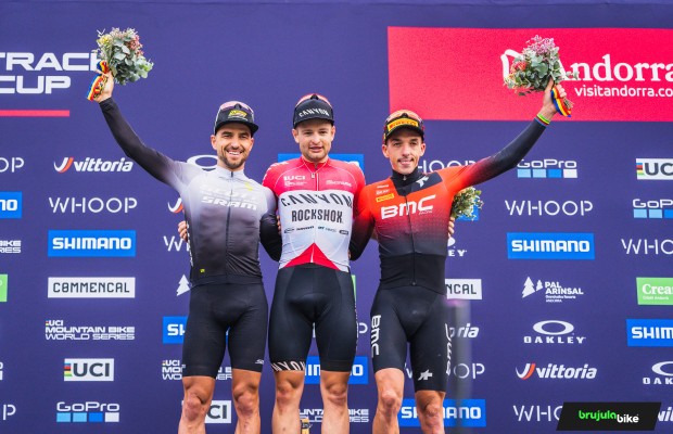 Schwarzbauer le gana el sprint a Schurter y se lleva la victoria de la Copa del Mundo XCC Andorra 2023