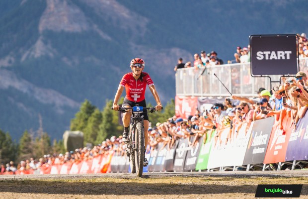 Great performance by Alessandra Keller to win the Short Track of the Vallnord 2023 World Cup