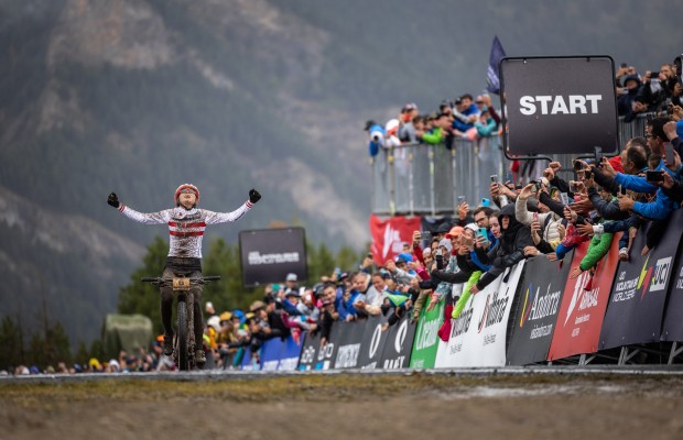 Mitterwallner gana una durísima Copa del Mundo XCO de Andorra 2023