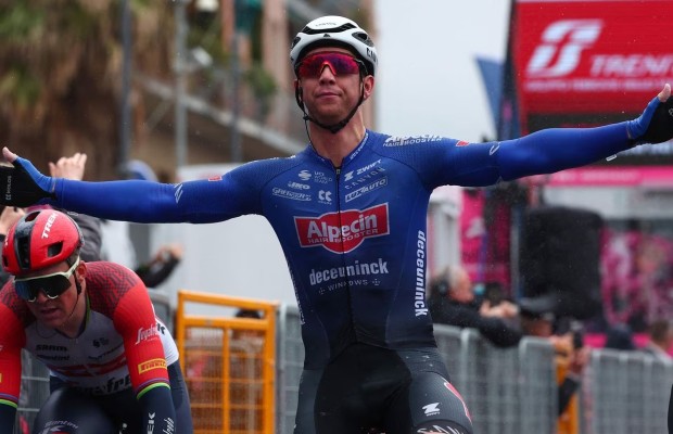 Kaden Groves da la victoria a Alpecin-Deceunink en la 4ª etapa de La Vuelta