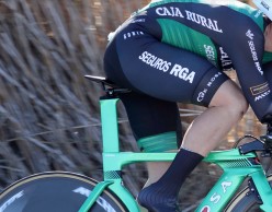 Repente Magnet, el nuevo sillín ultraligero de 135g para triatlón y crono