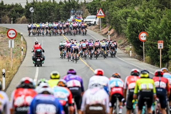 Lennard Kamna gana una nueva etapa capada en La Vuelta a España 2023