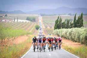 Lennard Kamna wins stage 9 in La Vuelta a España 2023