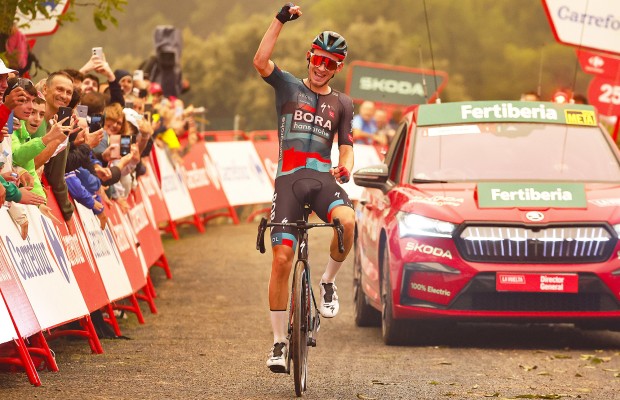 Lennard Kamna gana una nueva etapa capada en La Vuelta a España 2023