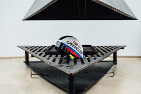 Evenepoel's Specialized Shiv rainbow edition in detail