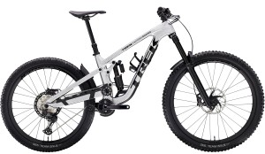 Nueva Trek Slash: pivote alto, ruedas mullet y geometría renovada