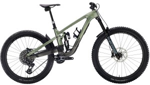 Nueva Trek Slash: pivote alto, ruedas mullet y geometría renovada