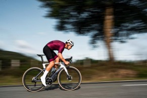 The Orbea Orca Aero 2024 debuts new colors, a higher level of customization, and Oquo wheels