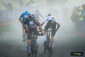 Koretzky gana el XCC de Les Gets tras otra demostración de fuerza de Schwarzbauer