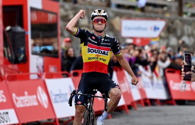 Fantástica cabalgada de Remco Evenepoel para ganar la 14ª etapa de La Vuelta