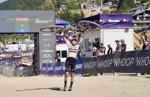 Mitterwallner beats Pieterse to win the XCO World Cup in Les Gets