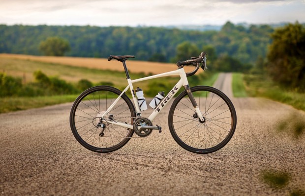 Nueva Domane AL Gen 4: Trek renueva su bici de entrada con detalles de alta gama