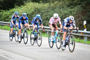 The Angliru uncovers tensions in Jumbo-Visma despite a new triple in the 17th stage of La Vuelta
