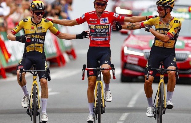 Poels beats Evenepoel in the sprint and Kuss ensures to wear the red jersey in Madrid