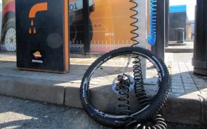 The Schrader valve could become a standard again thanks to new wheel measurements