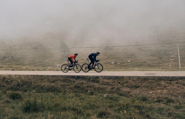 Hiru presenta una colección para salir a rodar sin que te importe el tiempo que haga