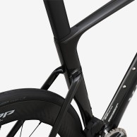 Le nouveau Van Rysel RCR Pro sera le vélo de l'AG2R pour 2024