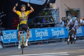 Roglic gana el Giro de Emilia y confirma que se va del Jumbo-Visma: "Dejaré el equipo"