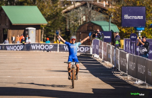Woods y Maxwell ganan la Copa del Mundo XCO sub23 de Snowshoe