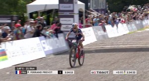 Pauline Ferrand Prevot becomes XCO World Champion 2019