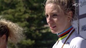 Pauline Ferrand Prevot becomes XCO World Champion 2019