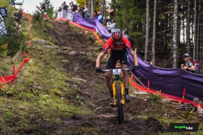 Sarrou wins in the wonderful chaos of the Snowshoe XCO World Cup