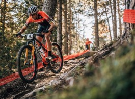 Nino Schurter solo depende de él para ganar la general de la Copa del Mundo