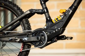 Desvelado el nuevo sistema de suspensión Specialized UBB “Project Black”