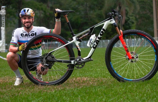 World Cup Pro Bike Check: XCC Winning Specialized Epic EVO of Victor  Koretzky - Bikerumor