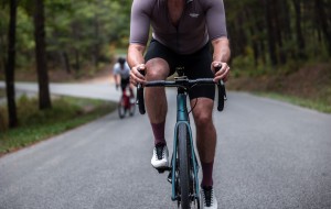 Nueva Lauf Úthald: de fabricar horquillas de ballesta a su primera bici de carretera