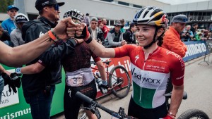 Blanka Kata Vas breaks her collarbone in training