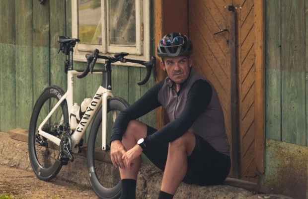 Causas y soluciones a los pies dormidos sobre la bici