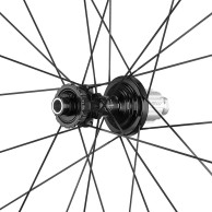New Campagnolo Hyperon: a perfect choice to save a lot of money for only 100g difference