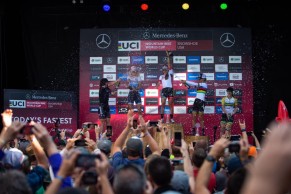 Ferrand-Prevot gana la Copa del Mundo de Snowshoe, Courtney consigue la victoria general