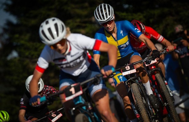 Así fue la primera victoria de Jenny Rissveds y Nino Schurter en un Short Track