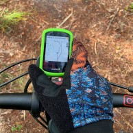 Mountain bike gloves, better with or without them?