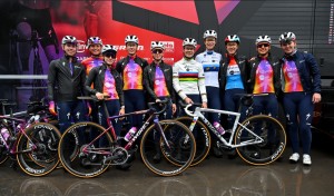 Las campeonas del Mundo y del Tour seguirán con Specialized, la marca amplía su acuerdo con el SD Worx hasta 2028