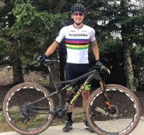 Emotivo homenaje a Vlad Dascalu en Entrena, La Rioja