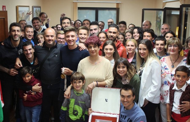 Emotivo homenaje a Vlad Dascalu en Entrena, La Rioja