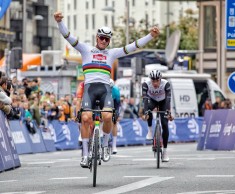 Van der Poel will start his CX season at the end of December and could be in La Vuelta 2024